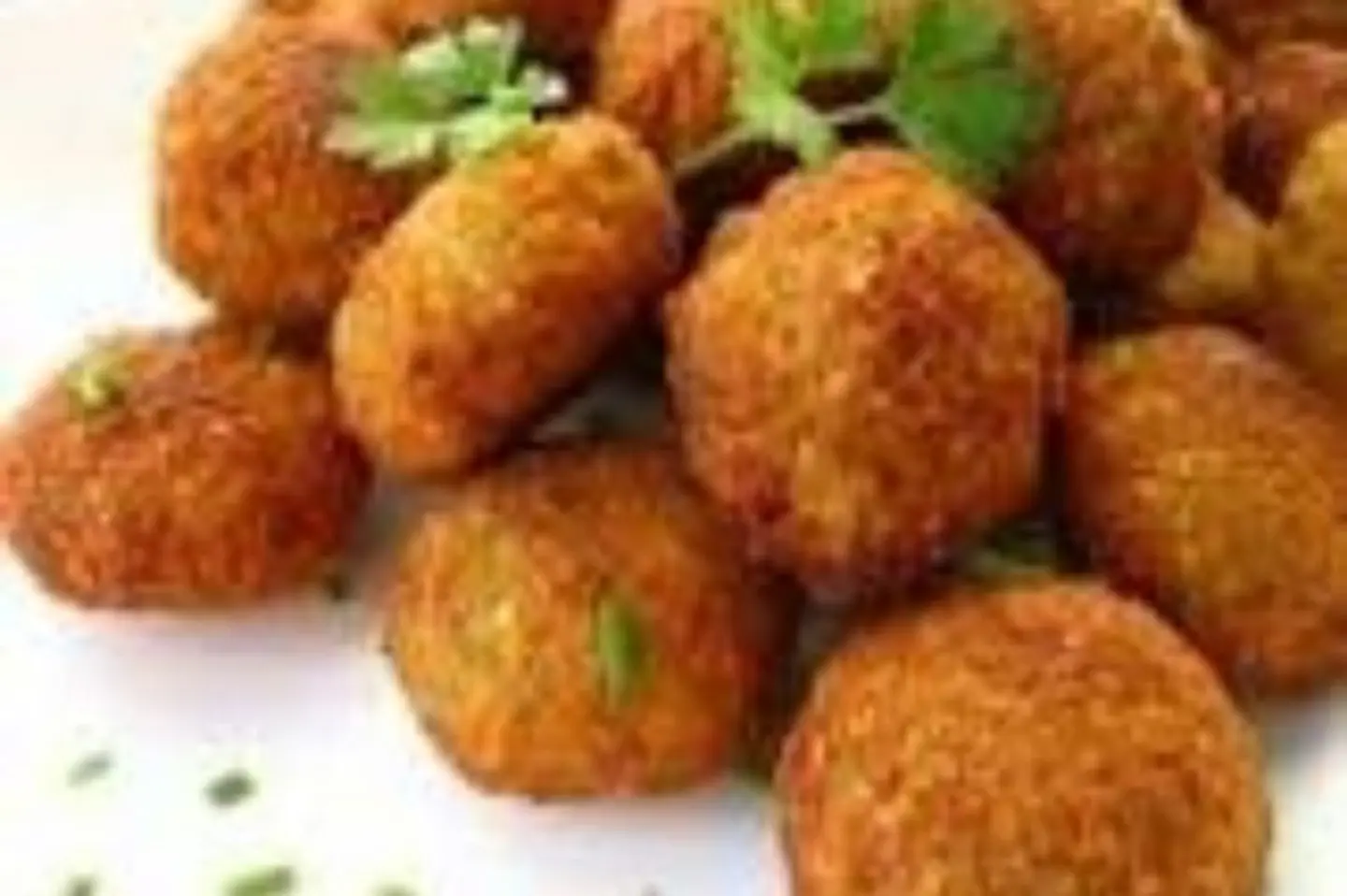 2 Falafel Pieces