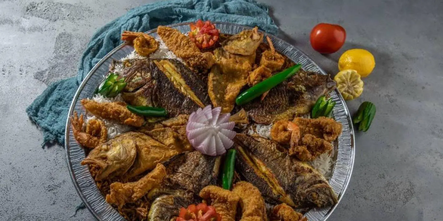 وجبه بحريه ٣ الى ٤ اشخاص