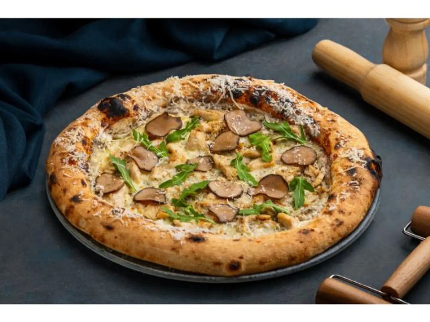 Truffle Chicken Pizza