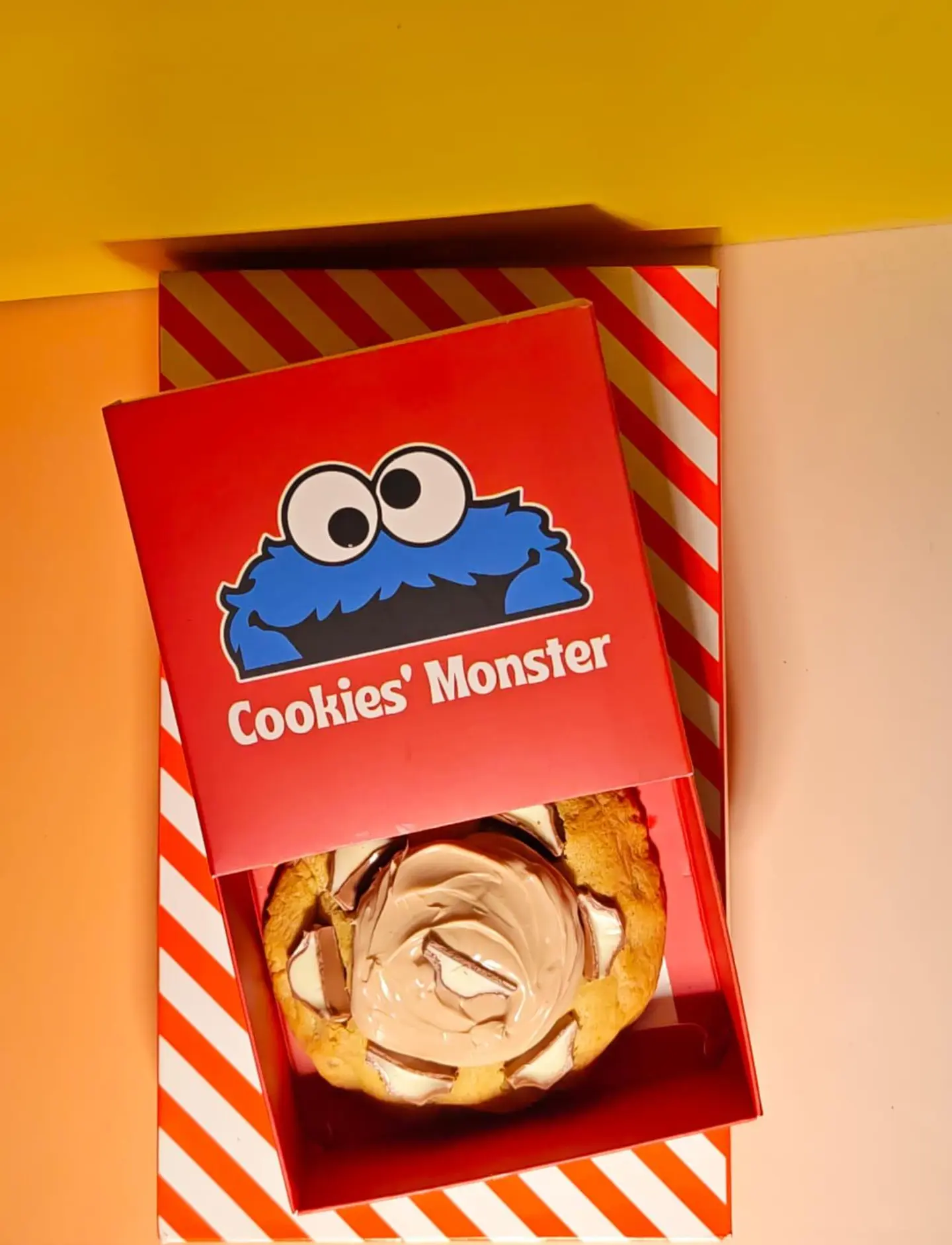 Large Kinder Max Cookies