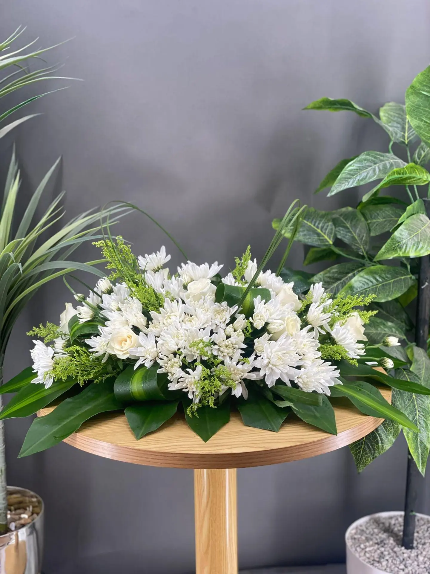 Large Table Roses