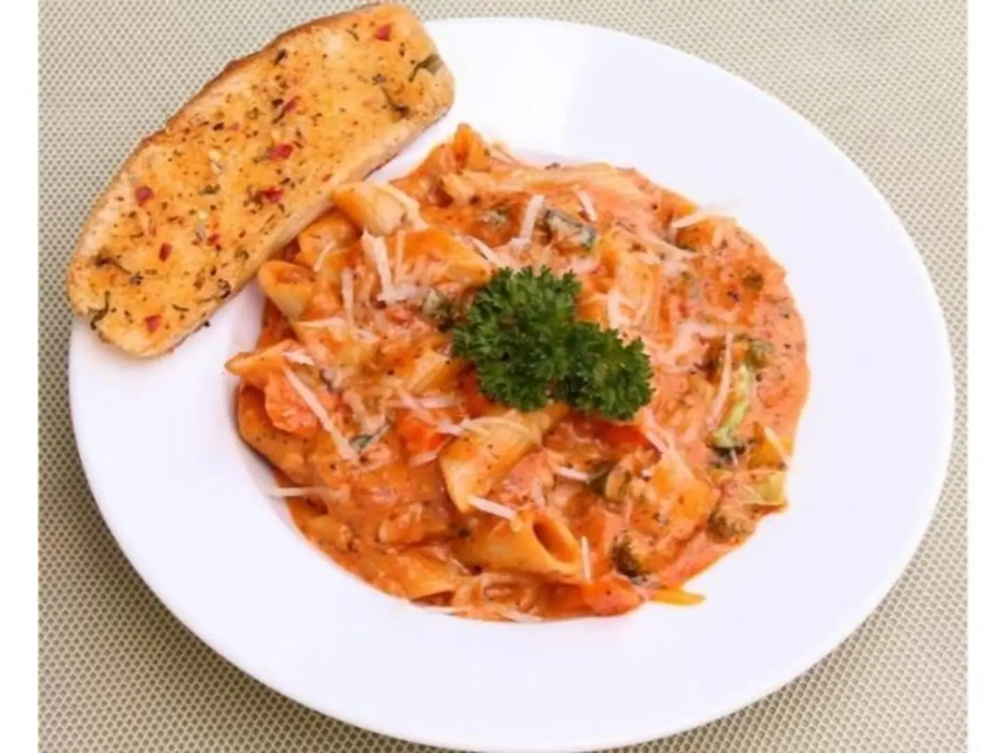 Penne Pink Pasta