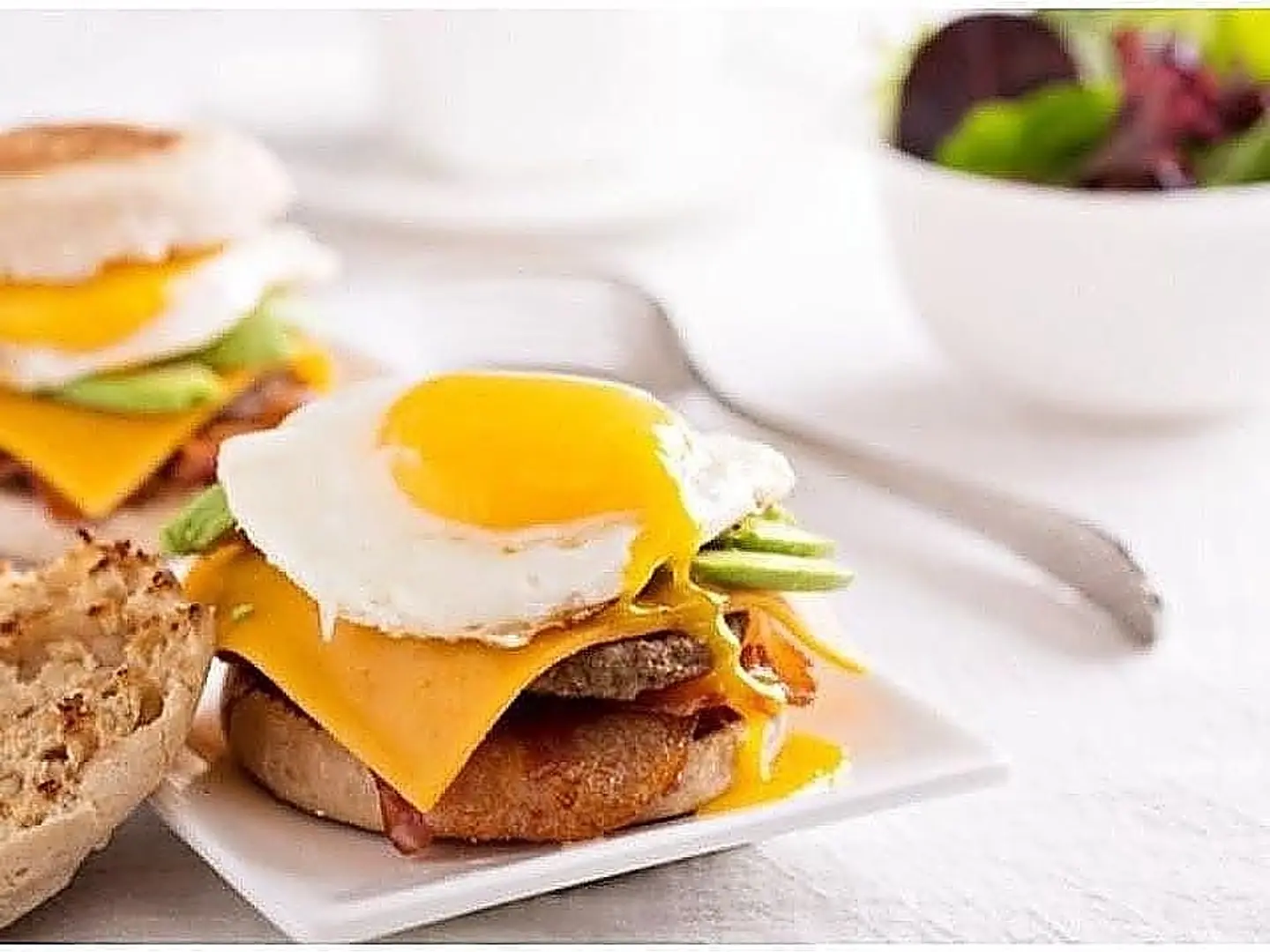 برجر سبيشل بالبيض