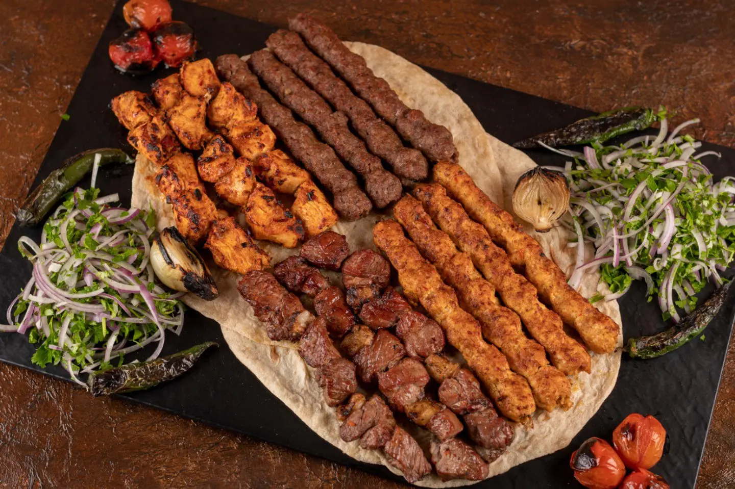 Family Grilled Platter For 3 Persons