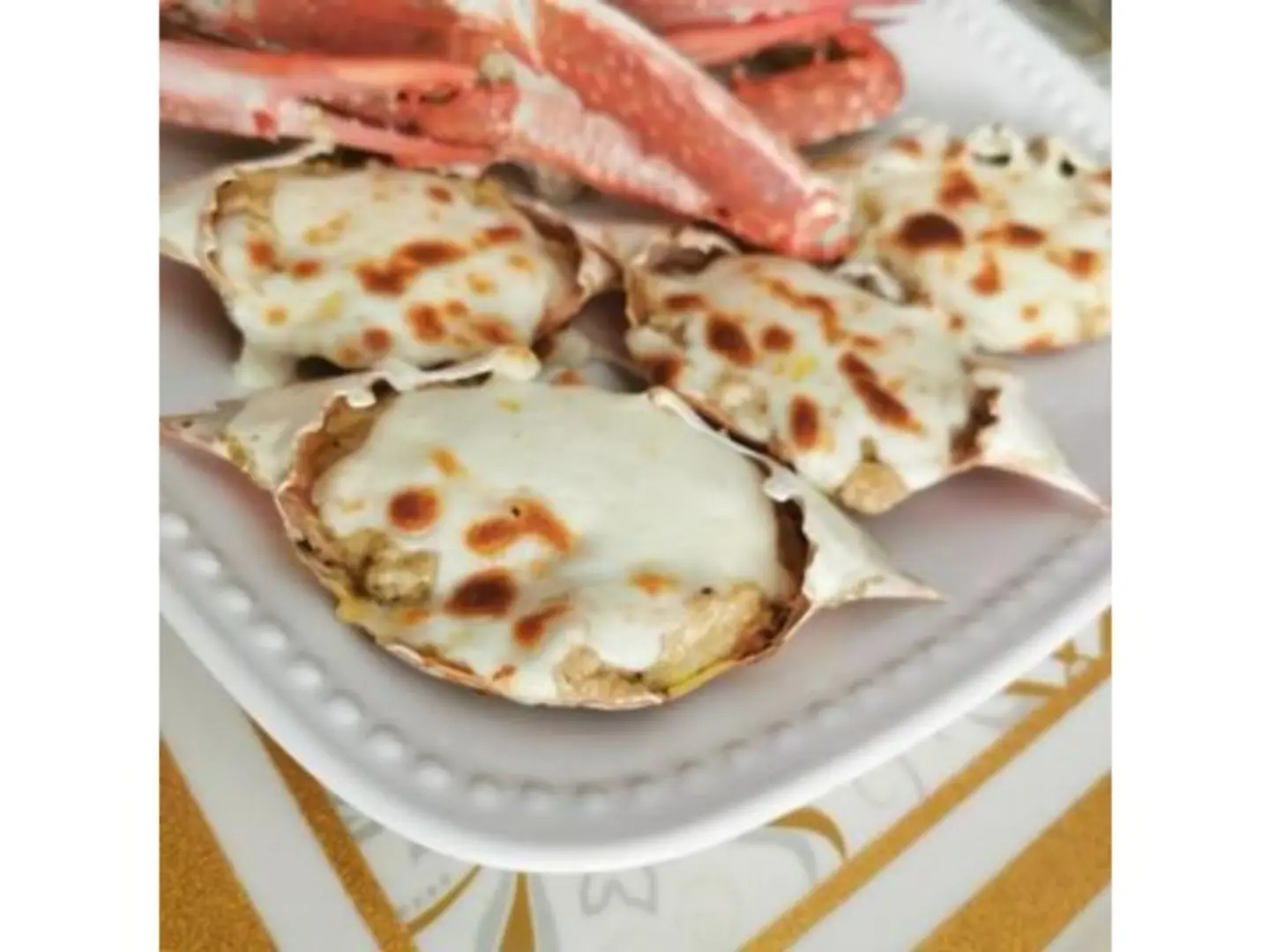 Cheesy Crab
