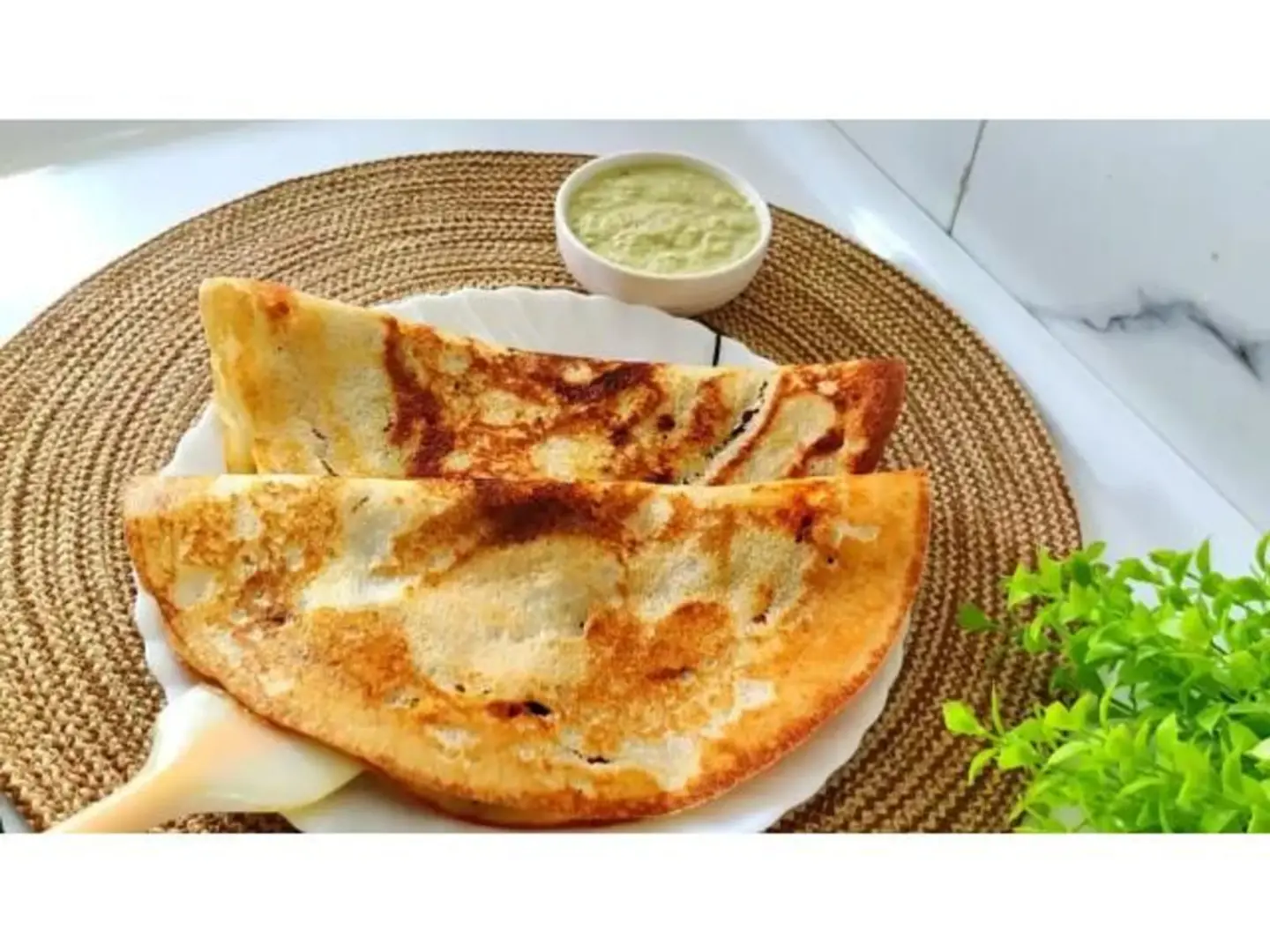 دوسا بالجبن الهندي