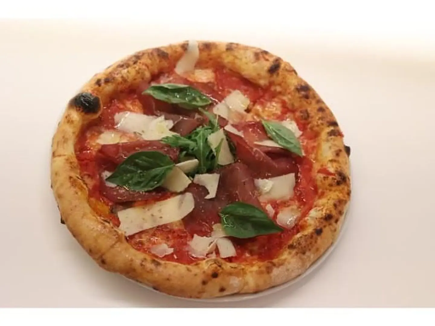 بيتزا بريزاولا