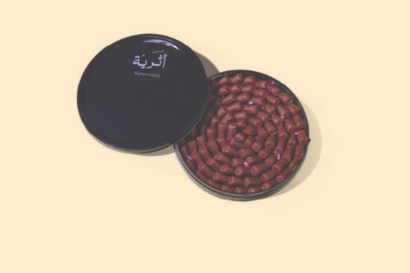 بقلاوة بالشوكولاتة كبير