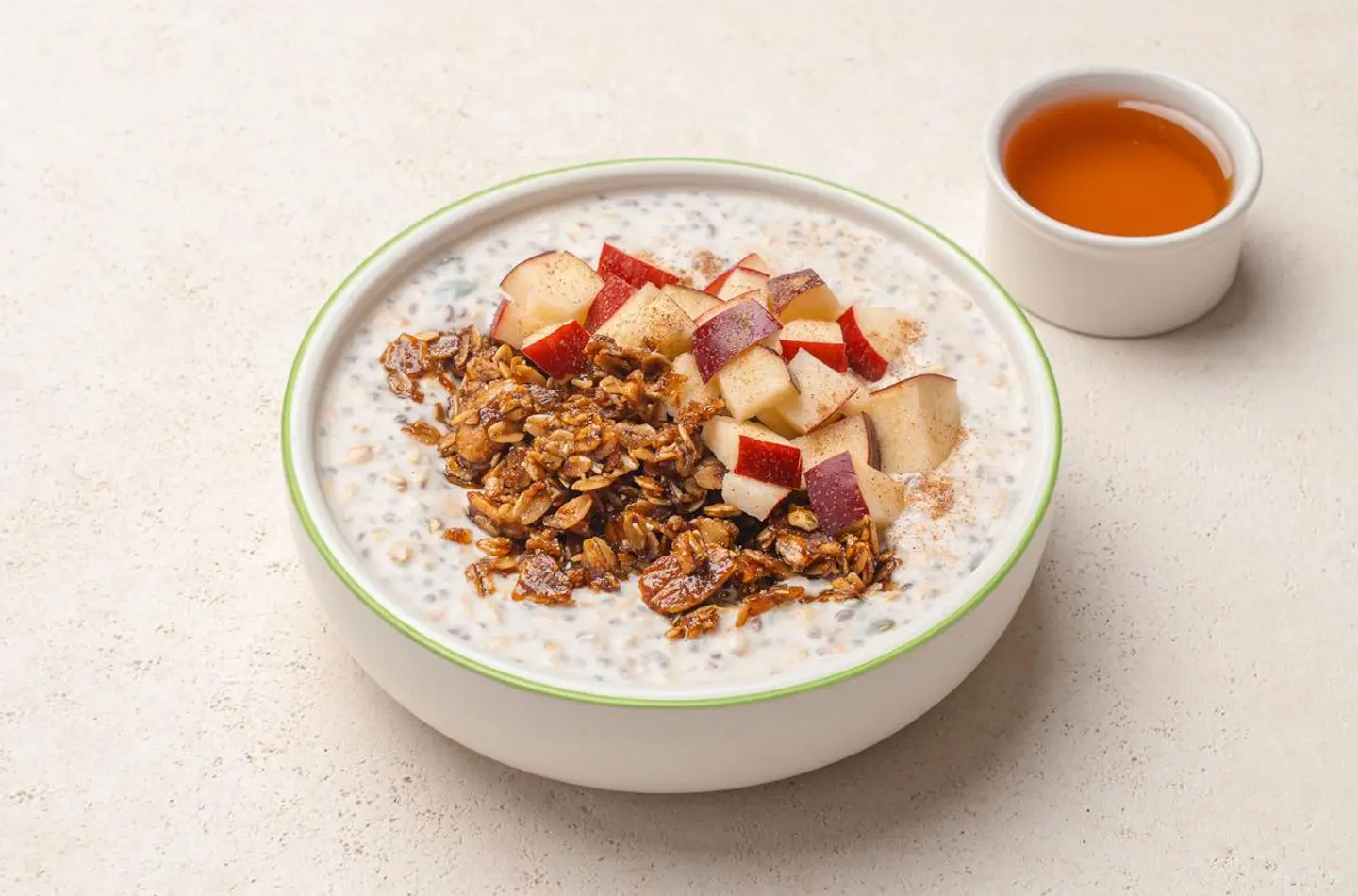 وعاء الشوفان بالتفاح والقرفة