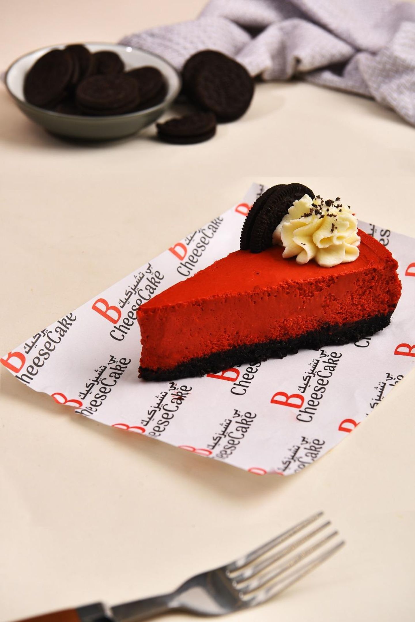 Red Velvet Cheesecake