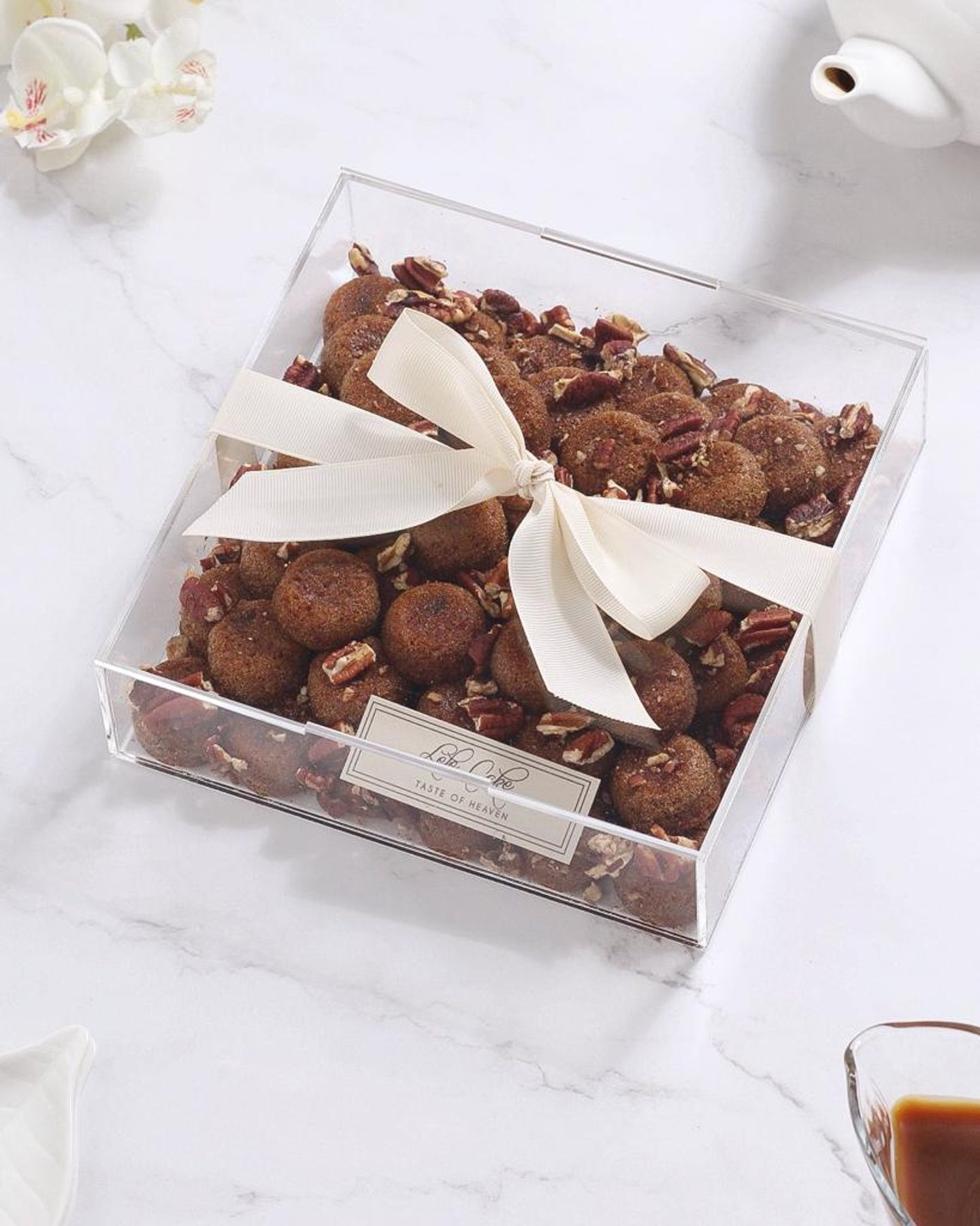 Elegant Box Dates Bites
