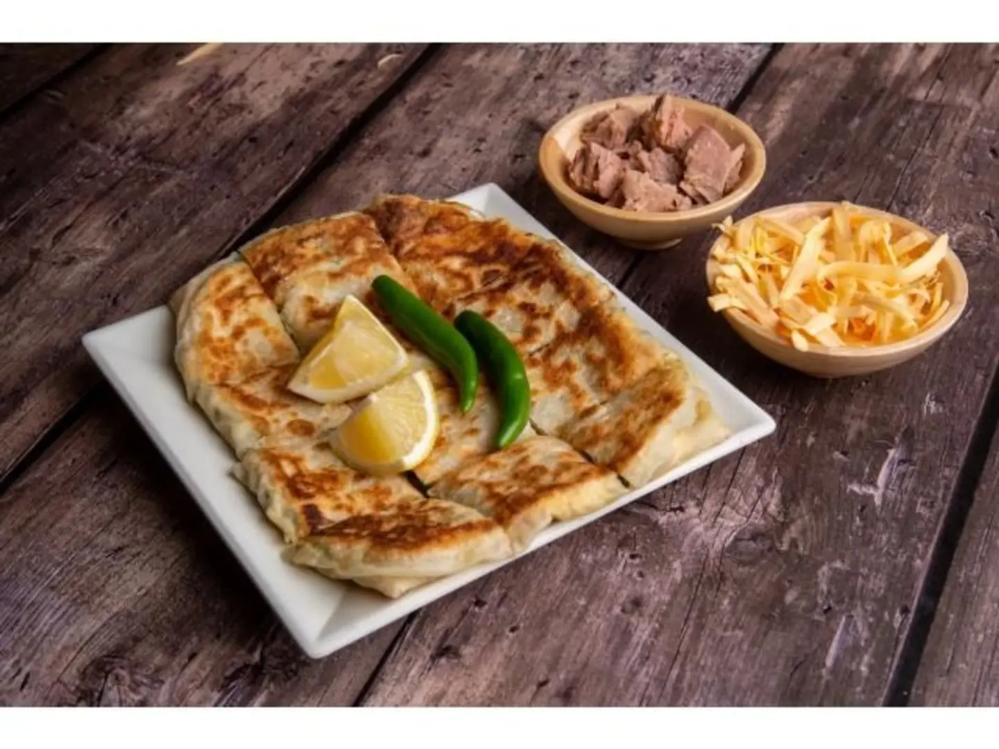 Tuna And Cheddar Cheese Mutabbak