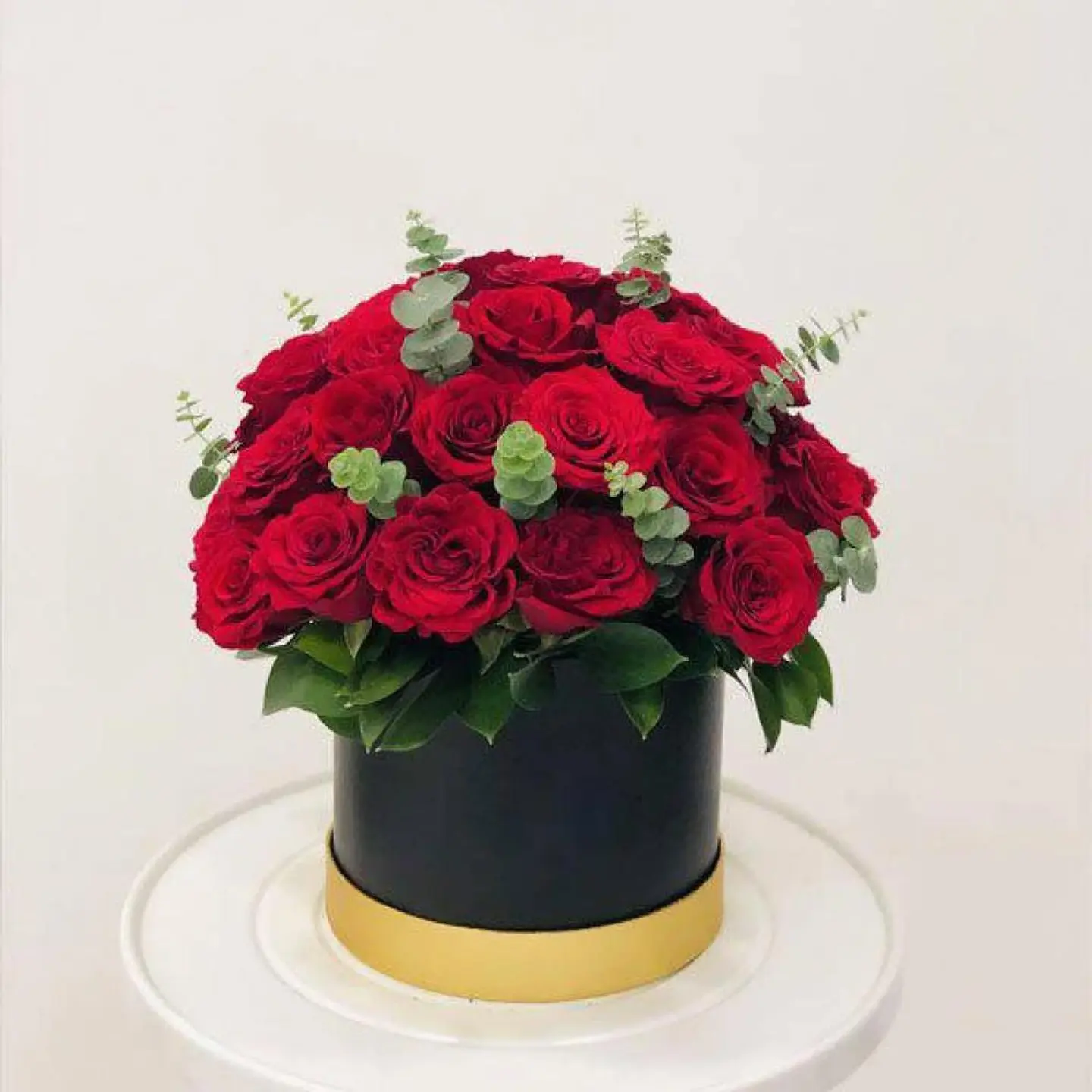 Red Rose Vase
