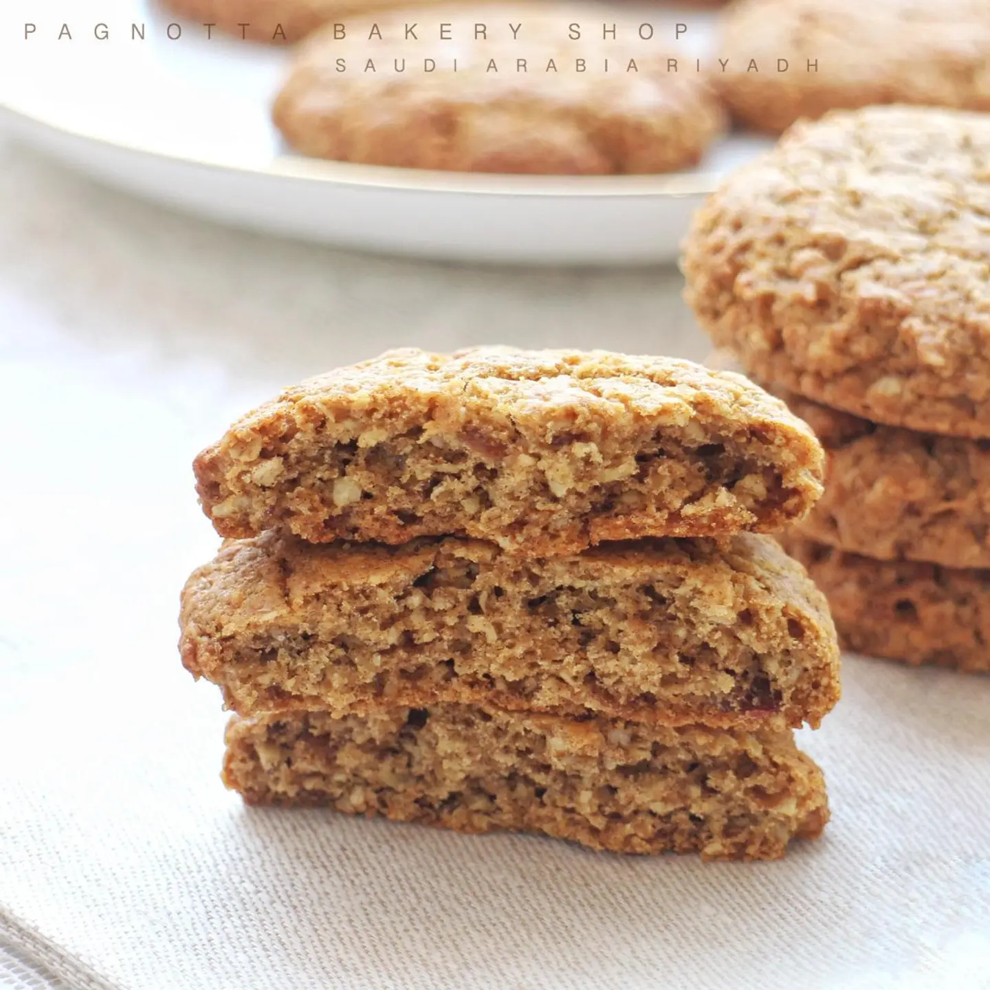 كوكيز التمر وشوفان