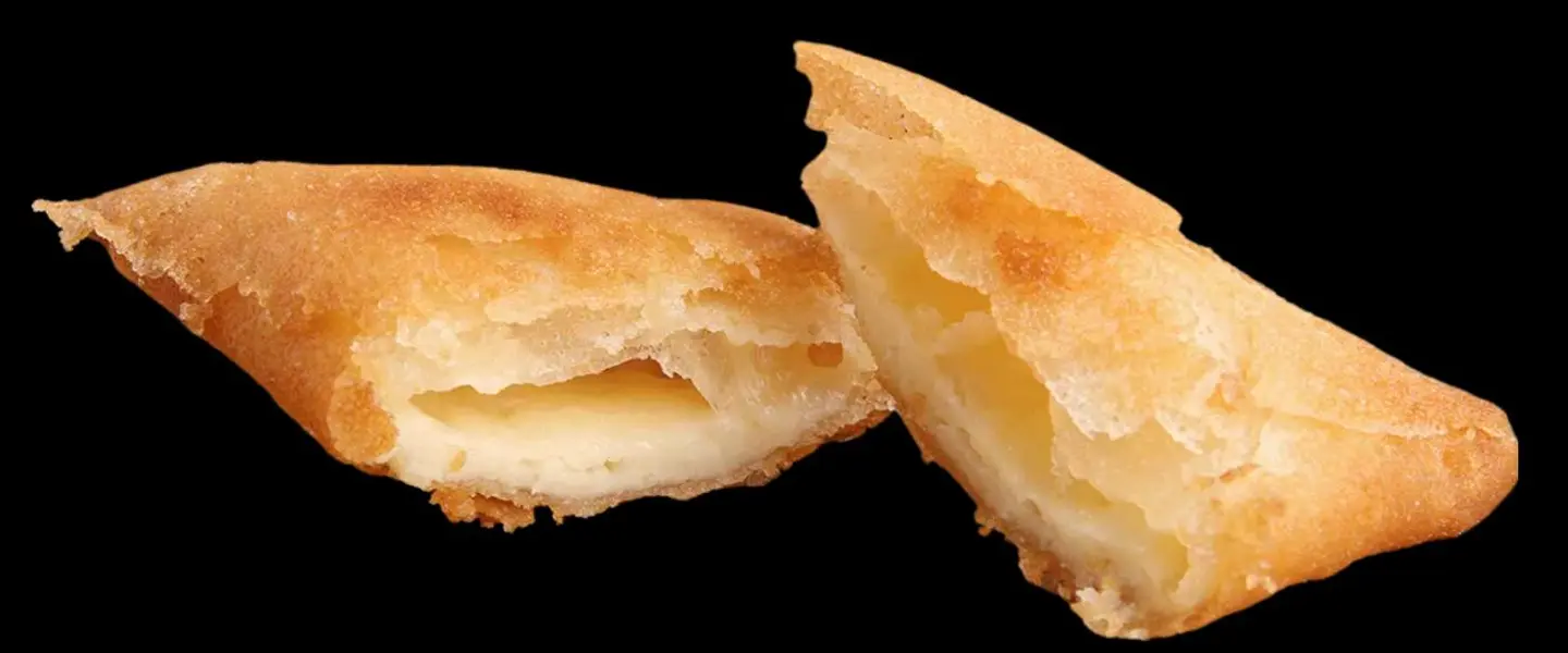 سمبوسة جبن سائل القطعة