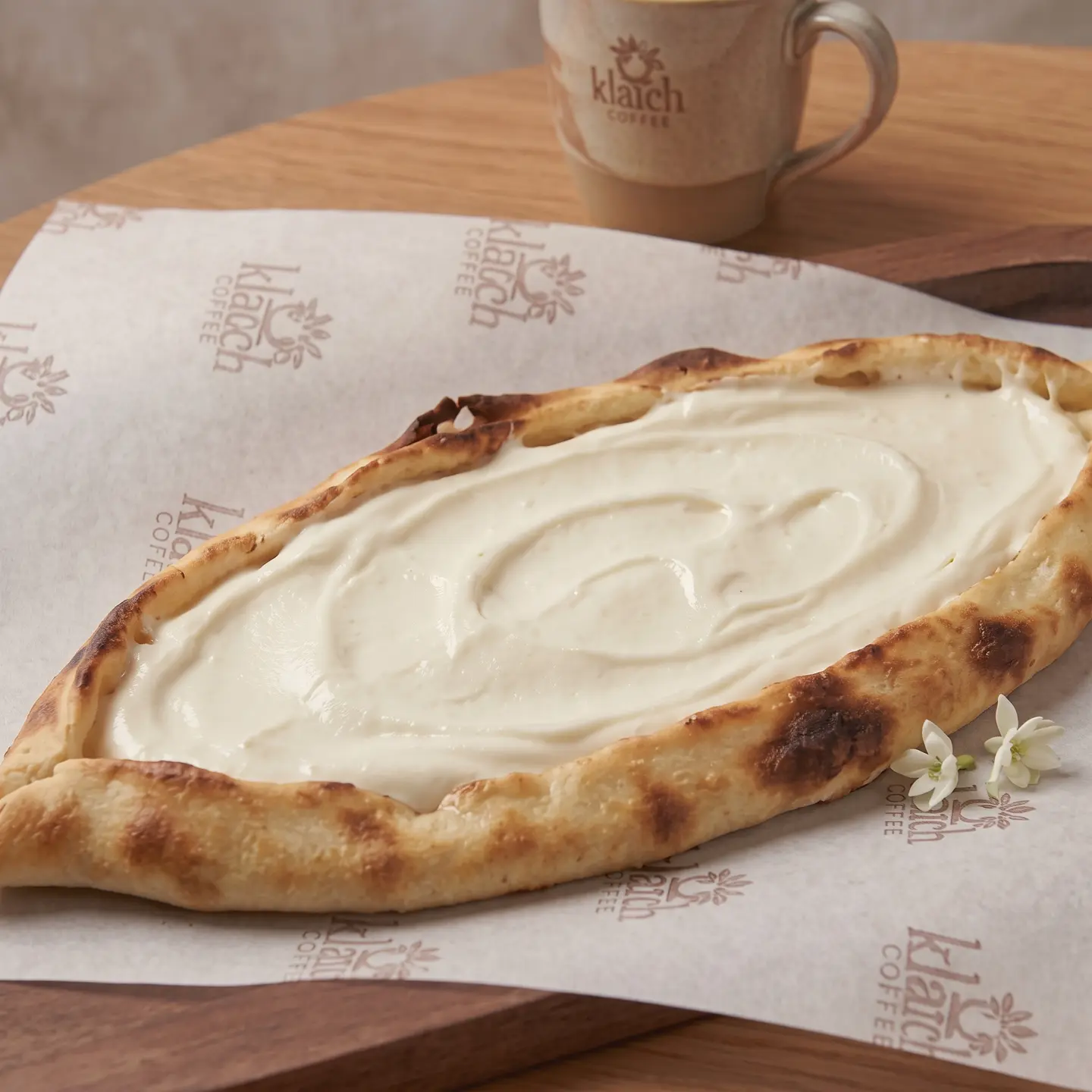 Fatayer Cream Cheese