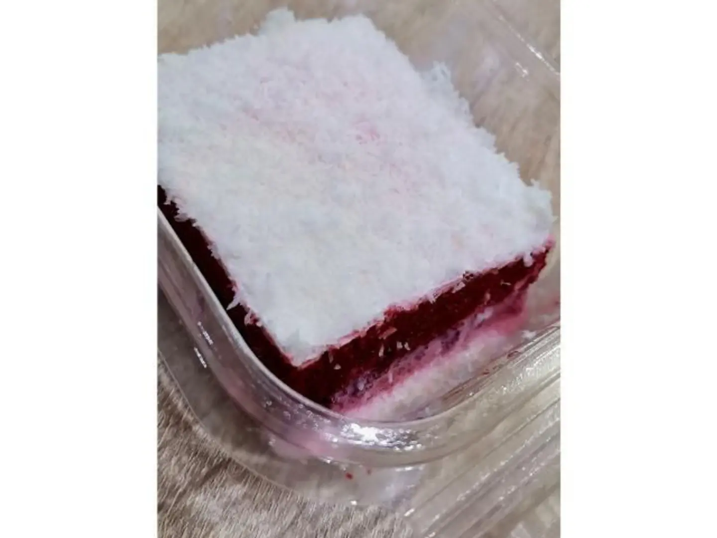 Coconut Berry Cake