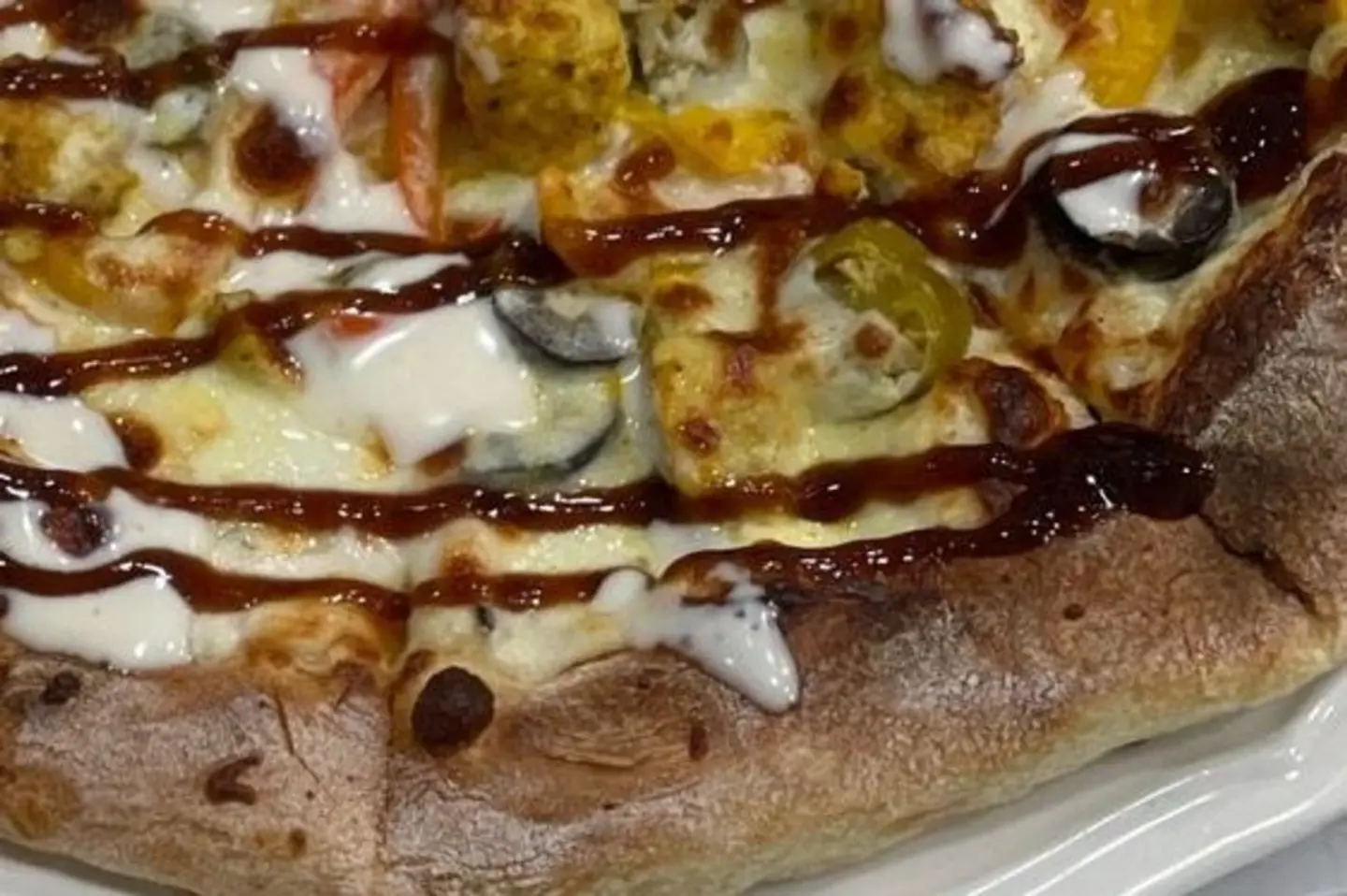 بيتزا ميكس دوفيل ان