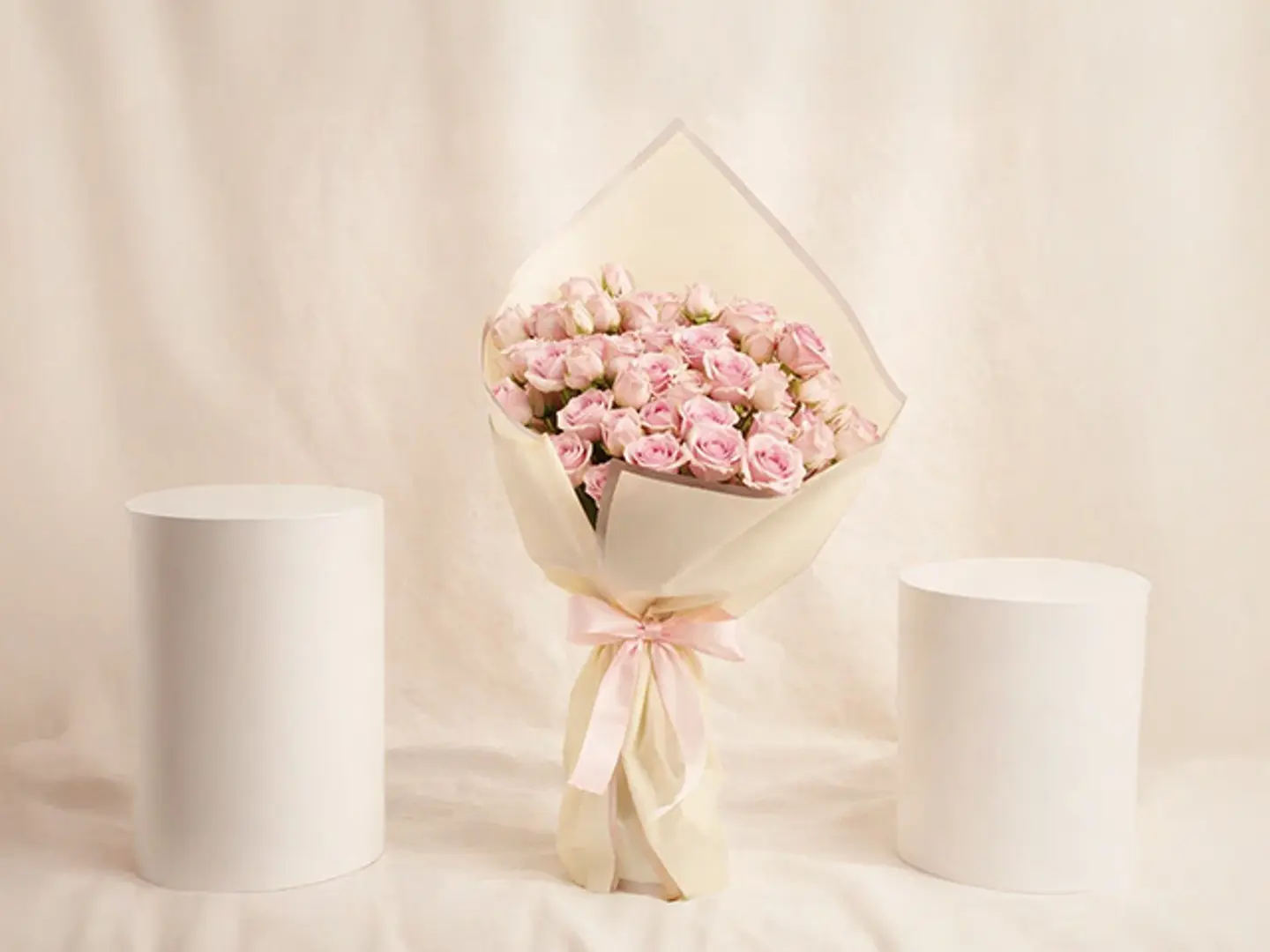 باقة ورد سبراي روز الساحرة