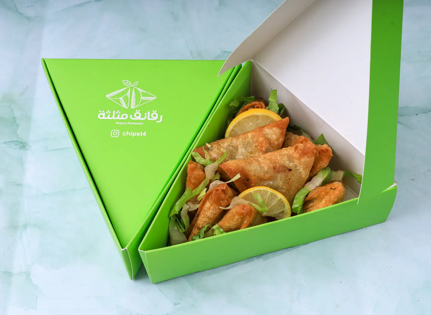 بوكس سمبوسة دجاج كبير