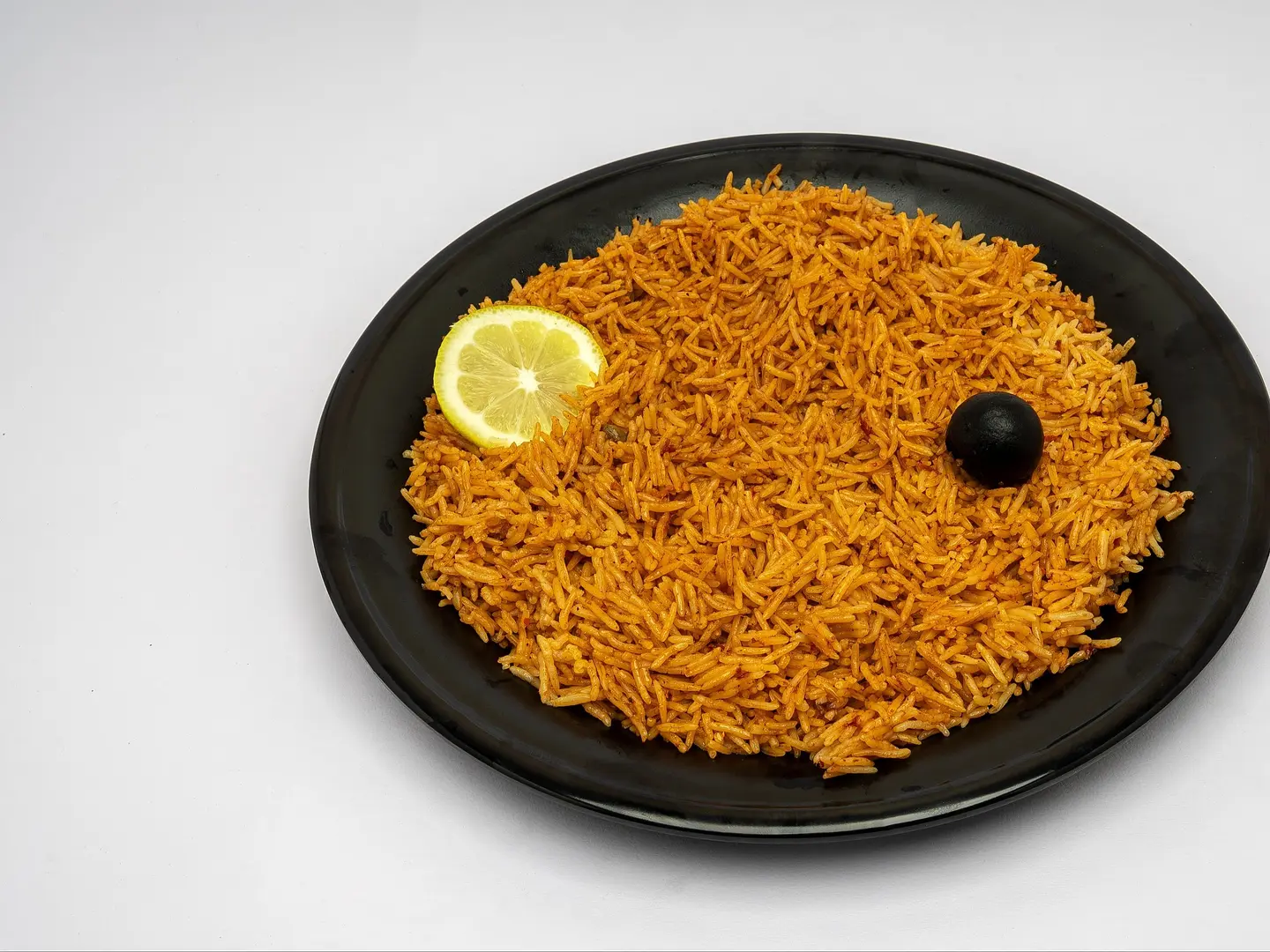 ارز مضغوط احمر سادة