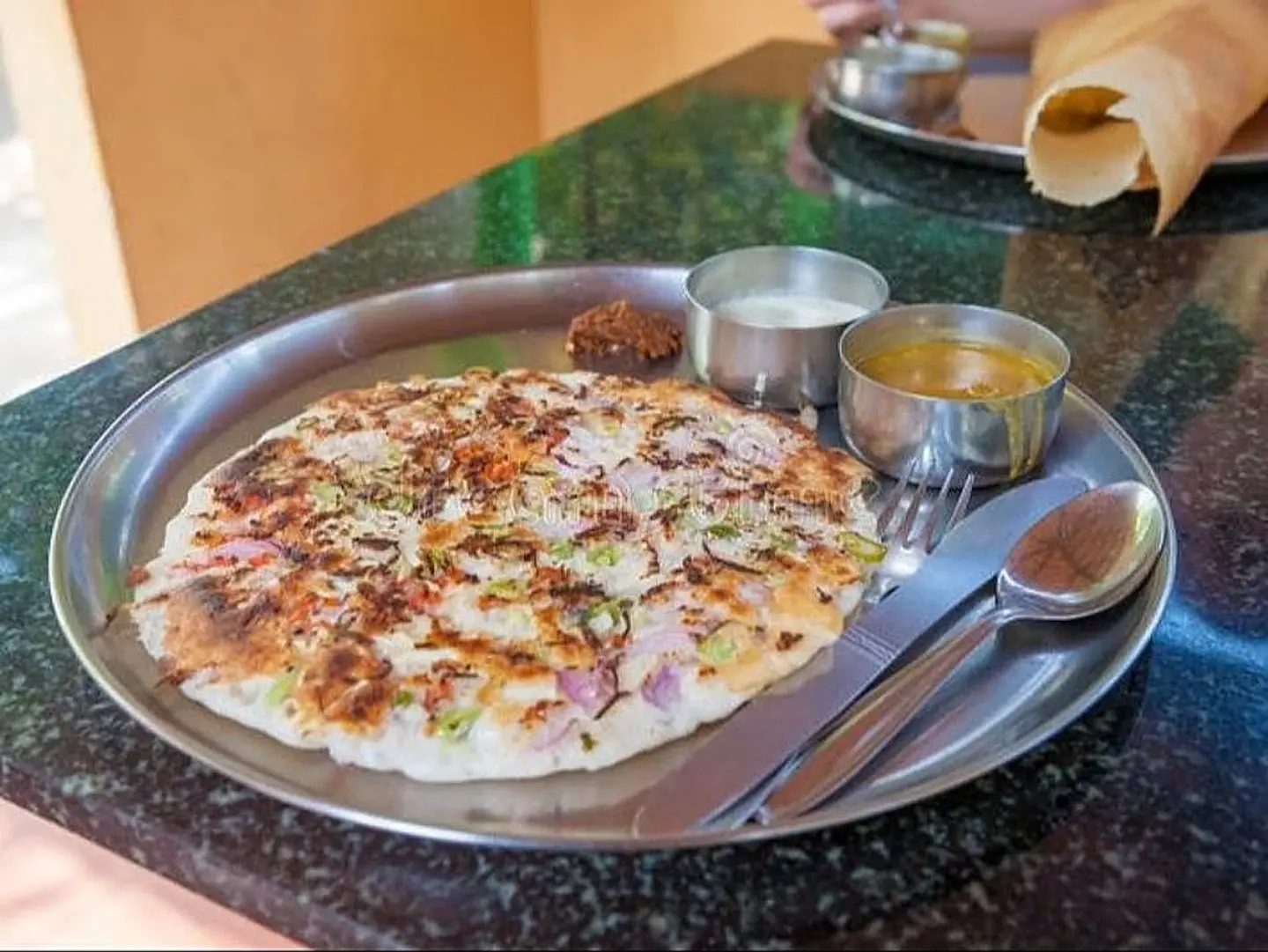 Onion Tomato Uthappam