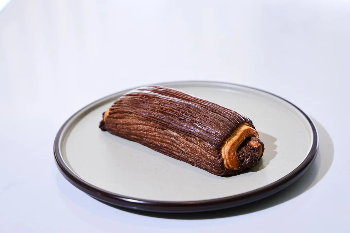 بان بندق شوكولاتة