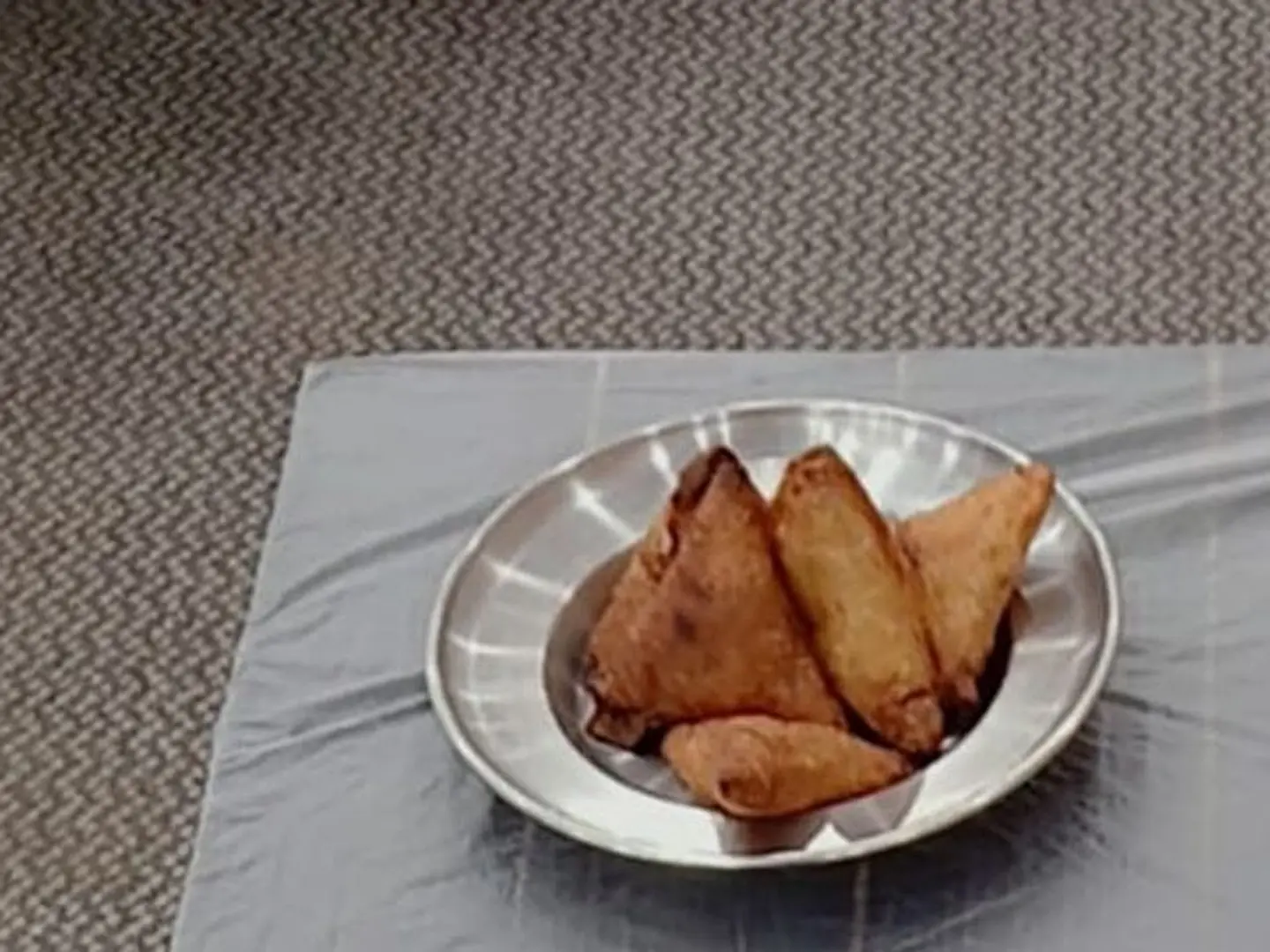 نصف سمبوسه دجاج