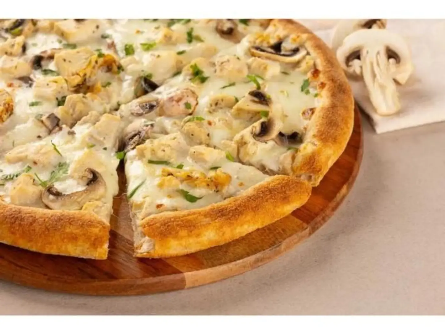 Alfredo Pizza