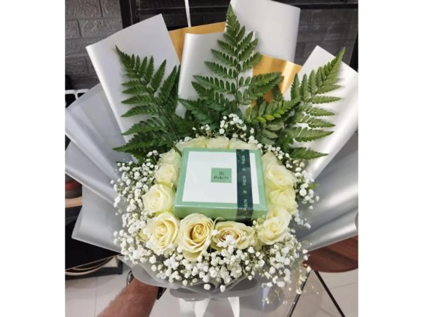 شوكولا باتشي مع ورد