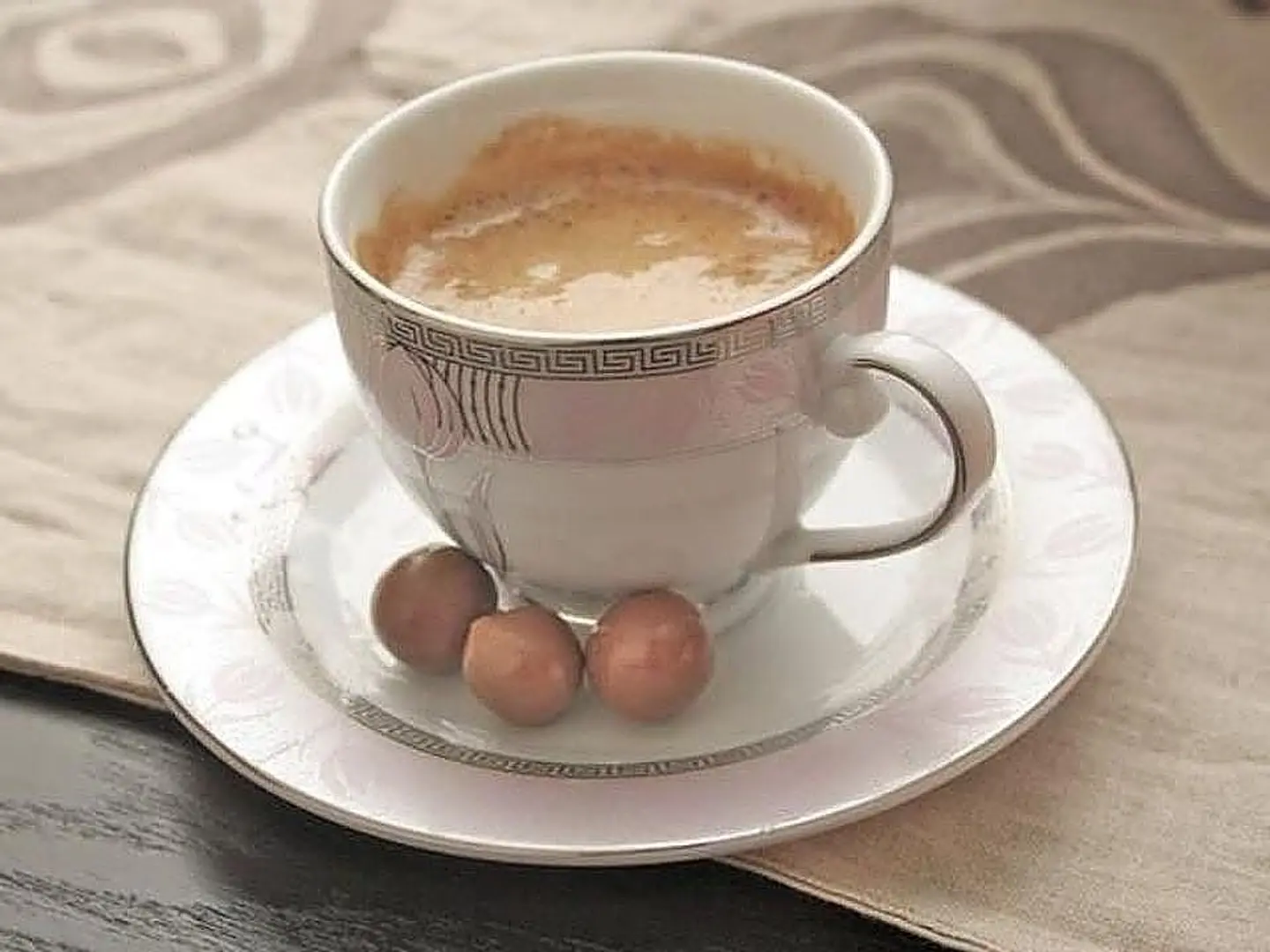 قهوة فرنسية بالبندق