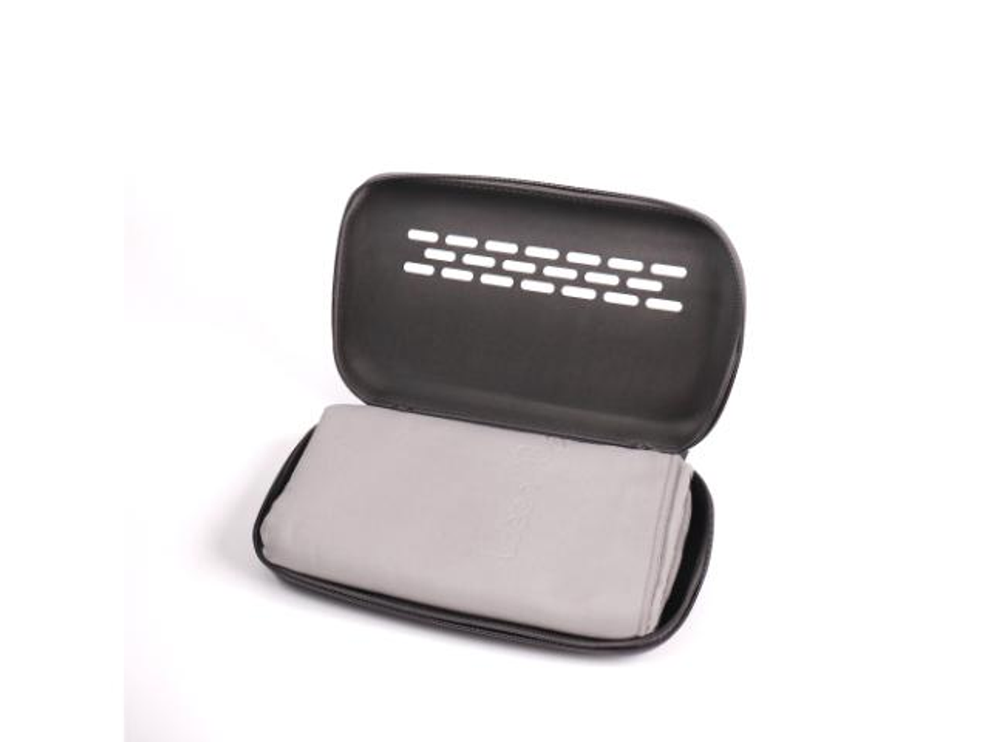 المنشفة المطورة 70140 مع حقيبة رمادي