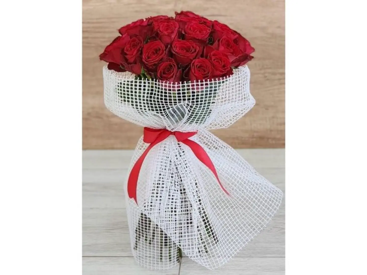 Jouri Rose Beauty Bouquet