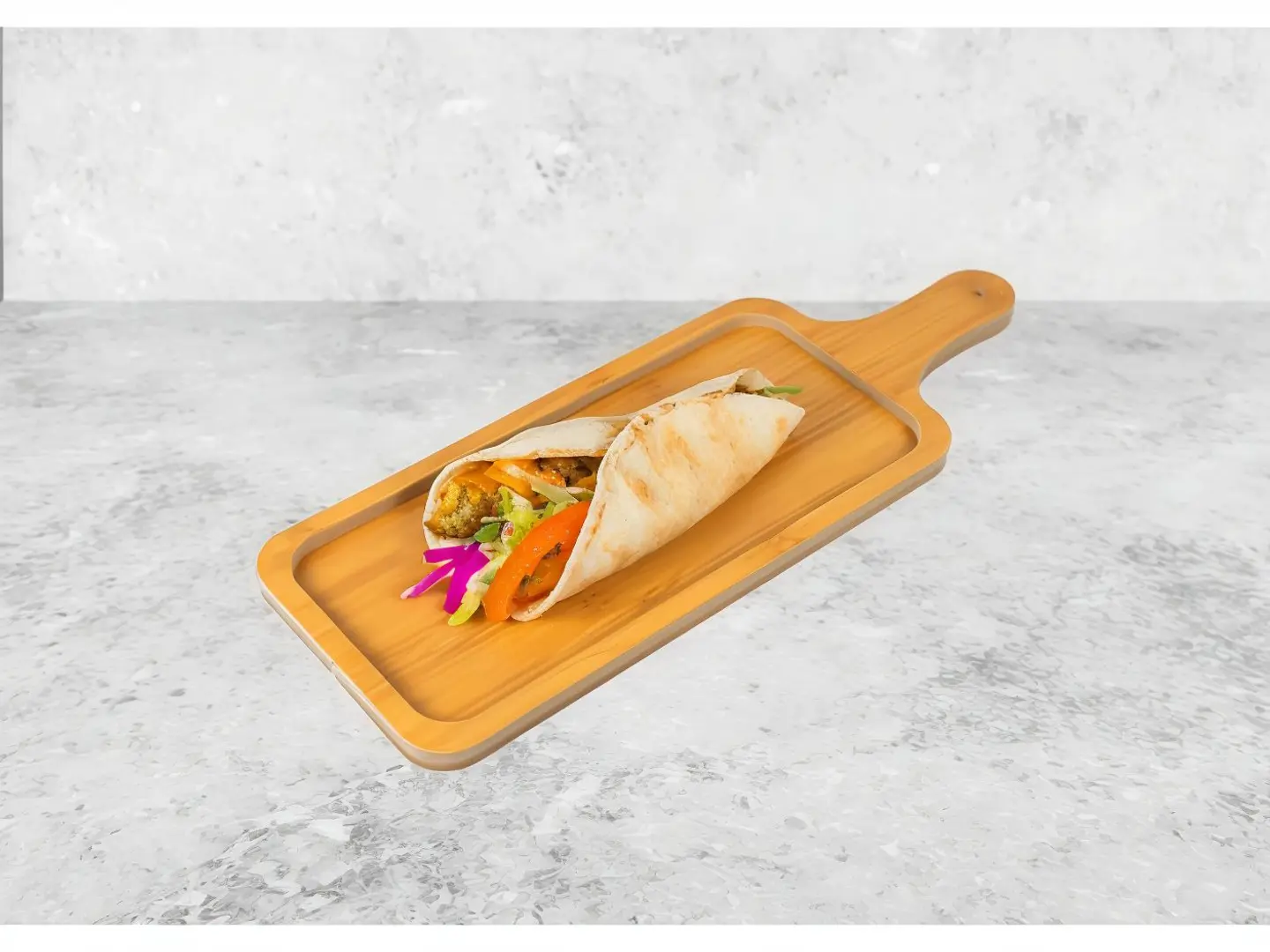 ساندوتش فلافل بالبيض والجبن