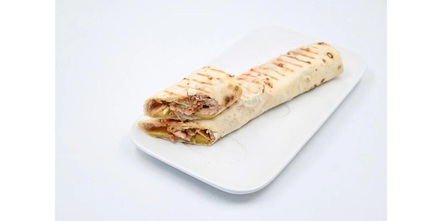 شاورما وسط