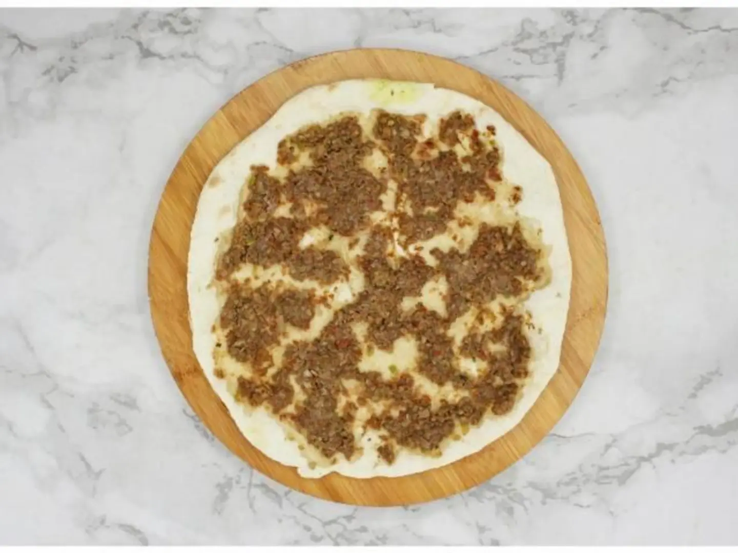 لحم بالعجين