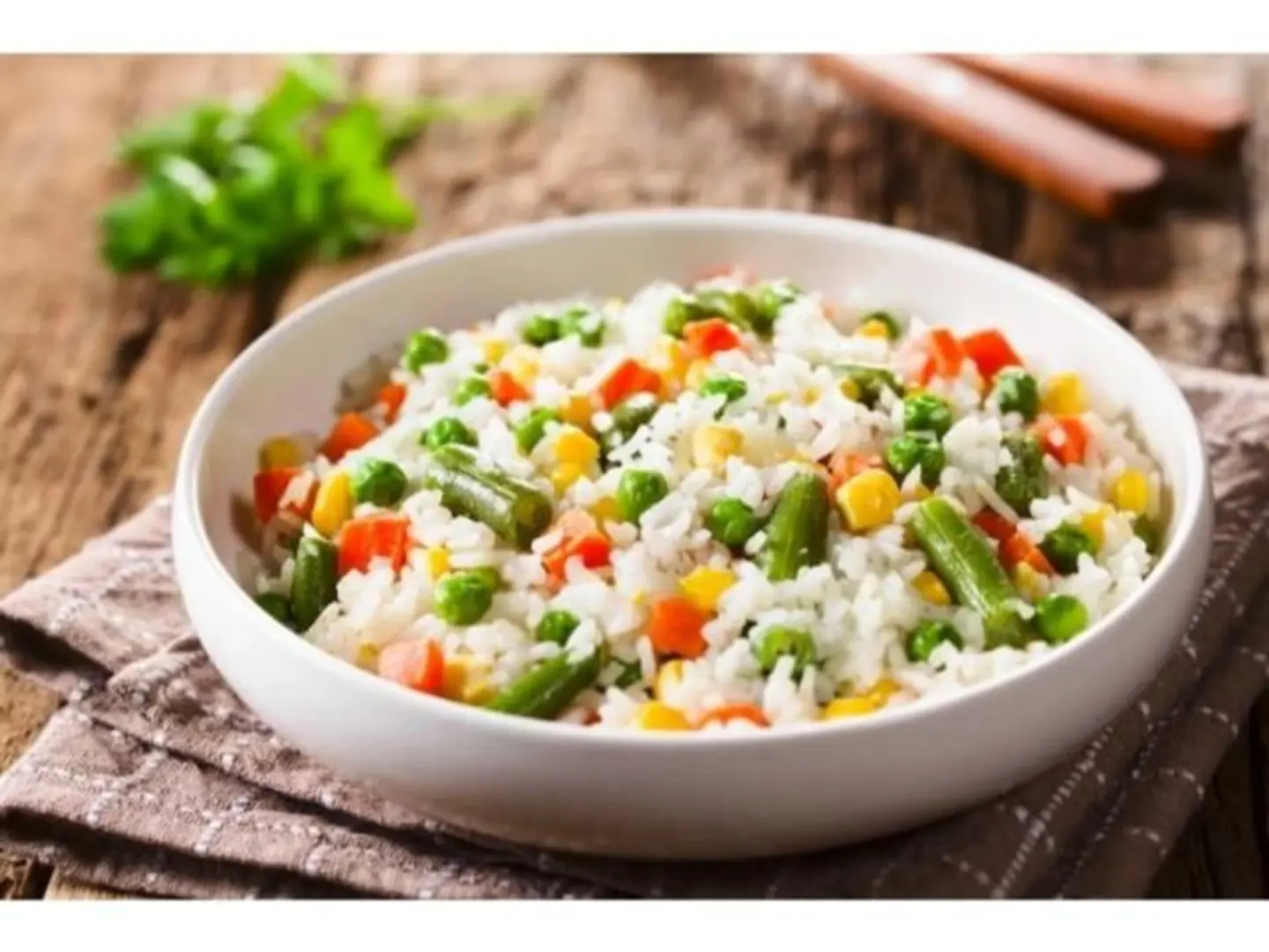 ارز بالخضار