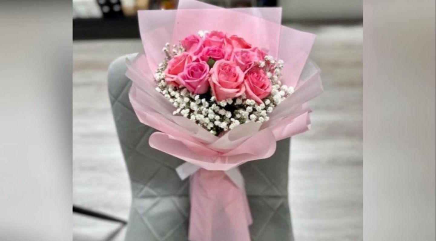 Small Bouquet 2