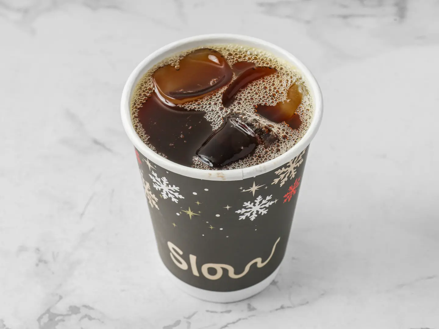 قهوة اليوم صغير بارد