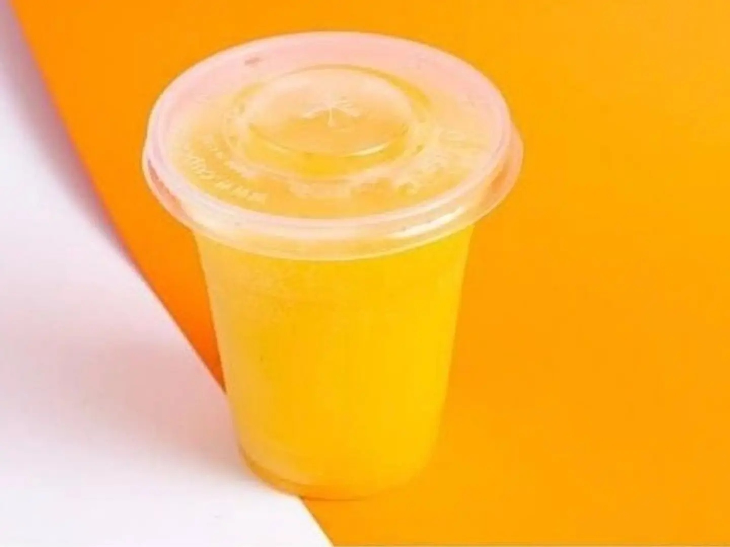 برتقال طازج