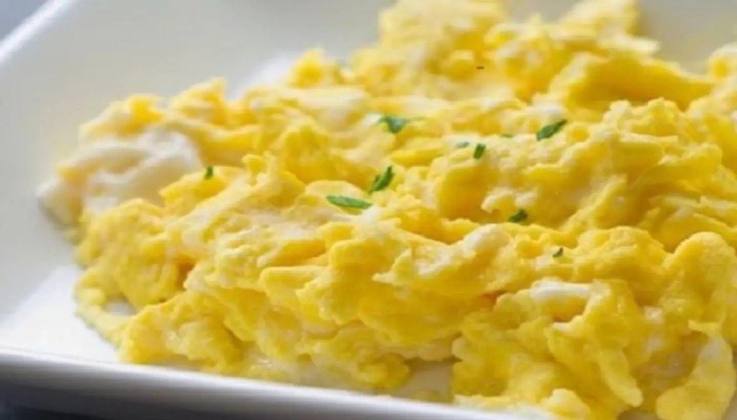 Fried Eggs With Cheese