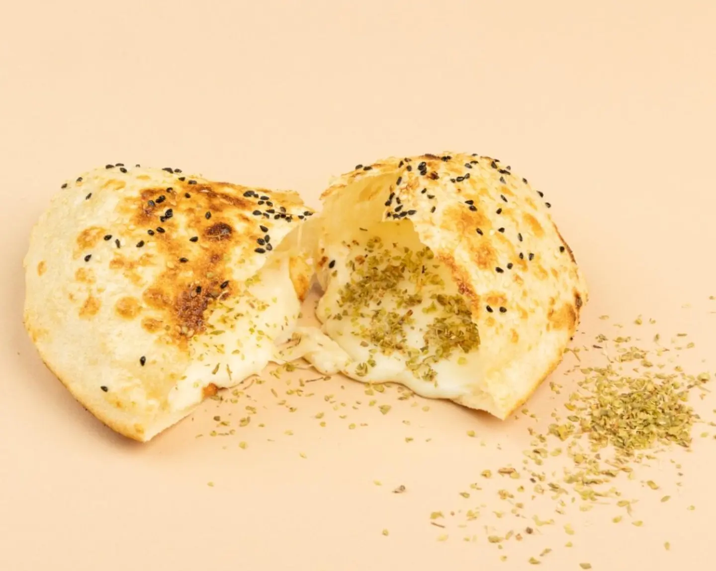 كيلزوني لبنة وزعتر