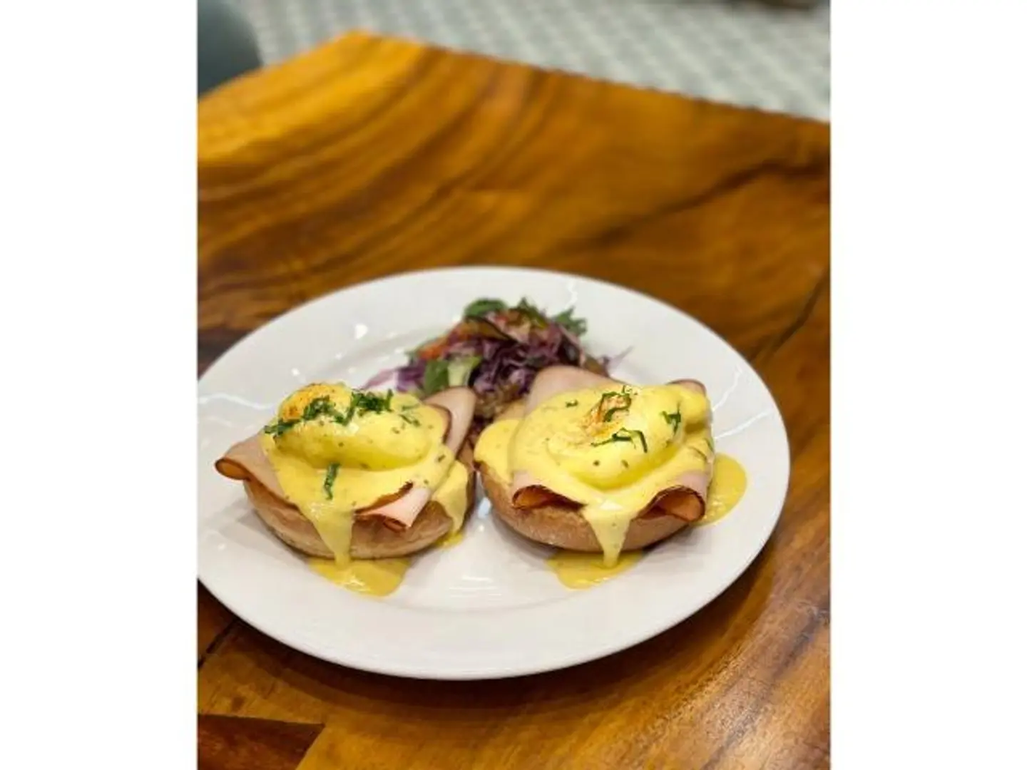 Classic Eggs Benedict
