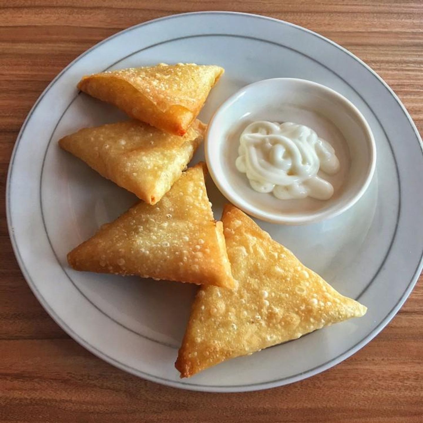 سمبوسة جبن حبة