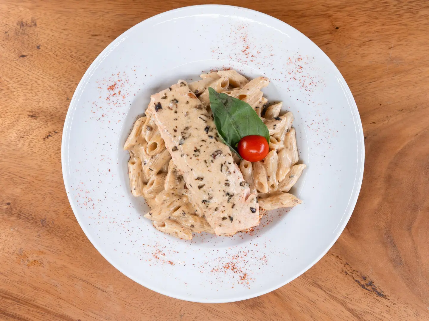 Penne Salmon In White Sauce