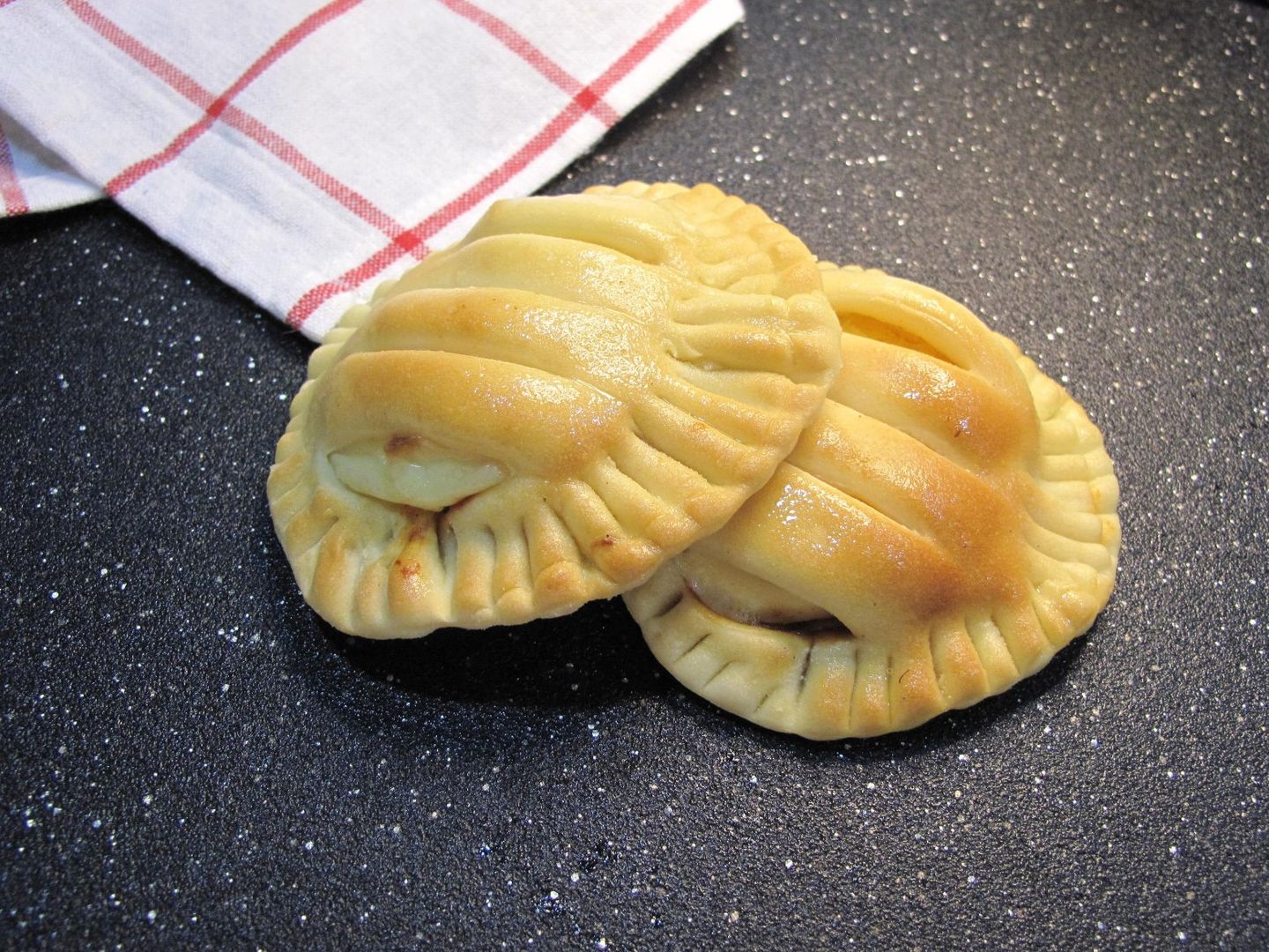بيض بالجبن