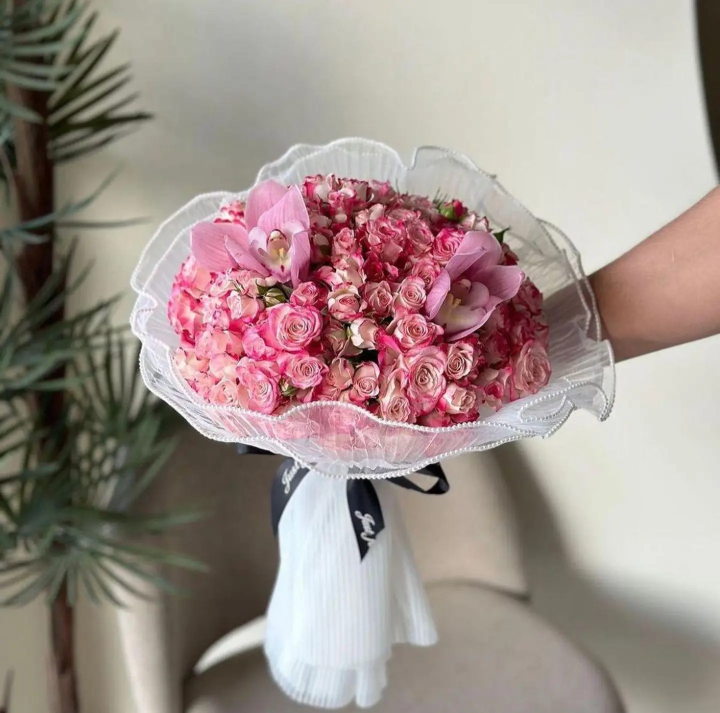 بوكيه أزهار ورديه