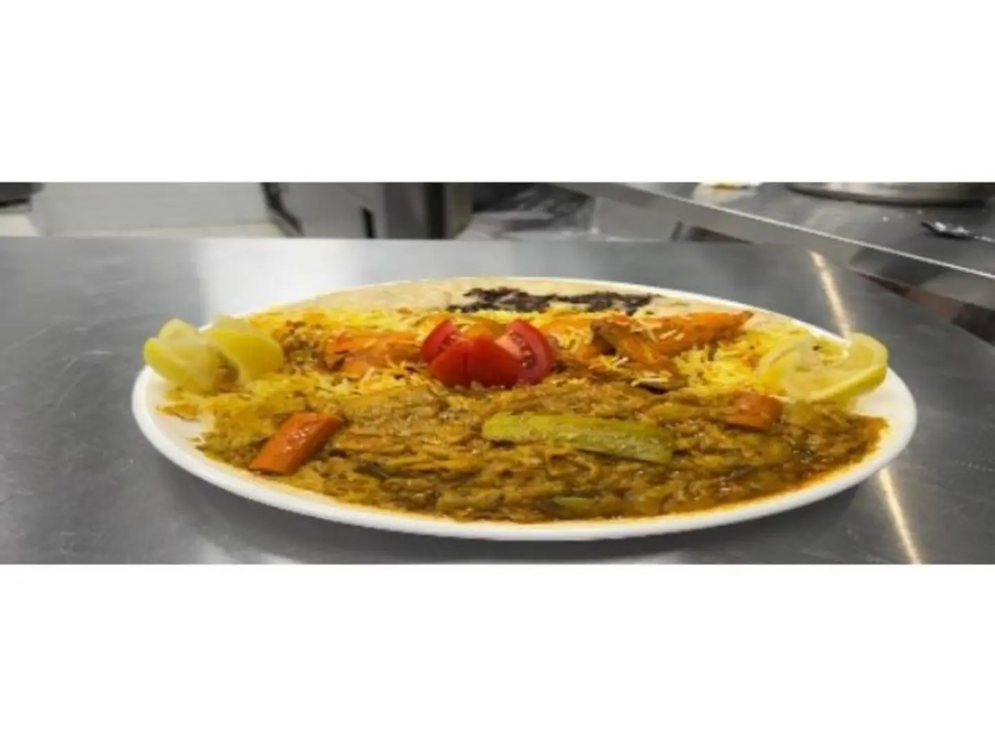 نصف حبة دجاج مثلوثة