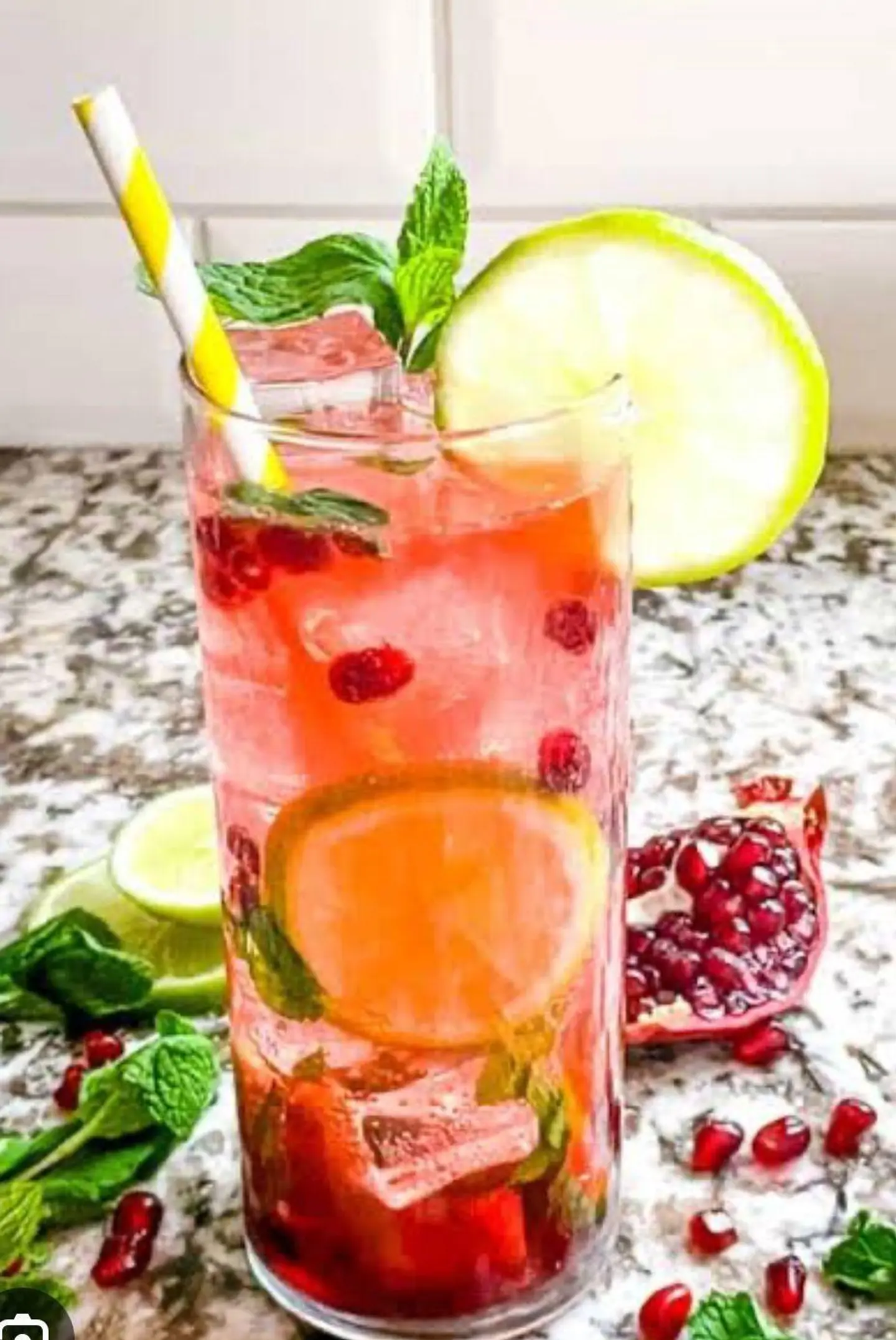 Mojito 7up Pomegranade
