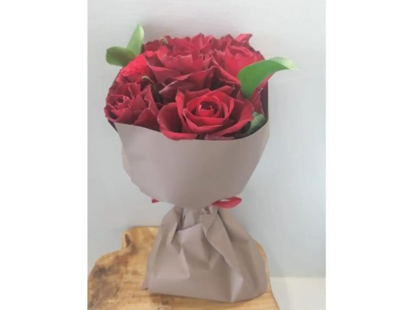 باقة احمر ناعمه